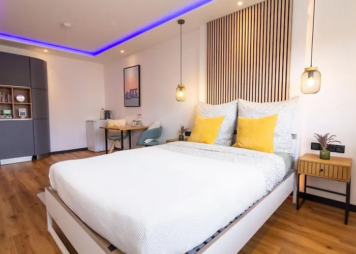 Pensión Shiny Singapore - - Doppelzimmer Mit Gemeinschaftsbad Colonia